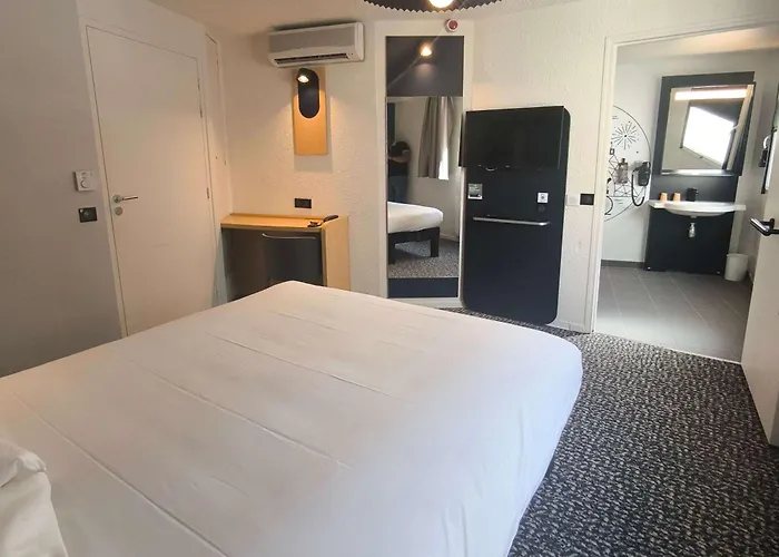 Ibis Paris Brancion Parc Des Expositions 15Eme